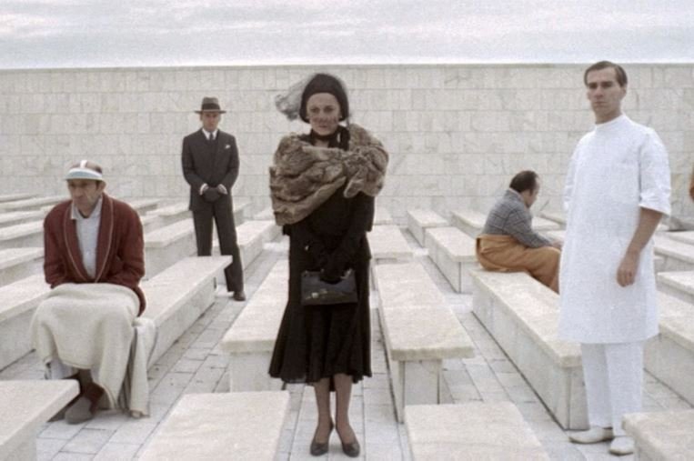 The conformist