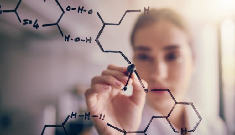 الفرق بين الفرضية و النظرية و الحقيقة القانون