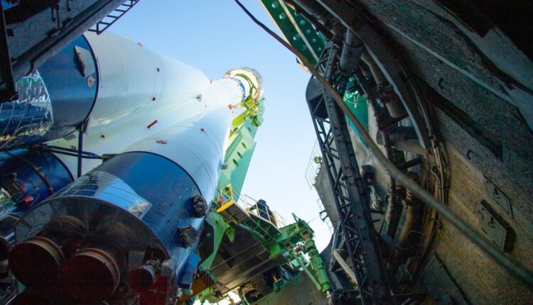 قمر صناعي تونسي الفضاء